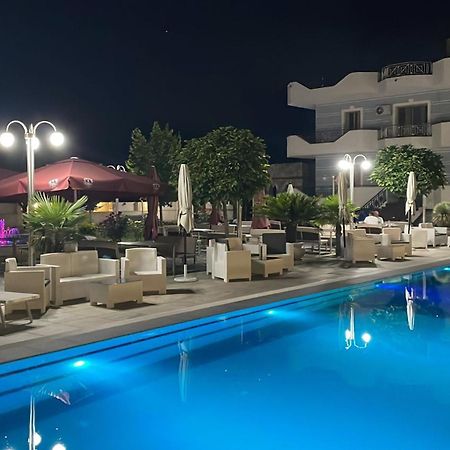 Union Villa Shkodër Extérieur photo